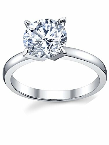 Elegant diamond solitaire ring with round cut stone